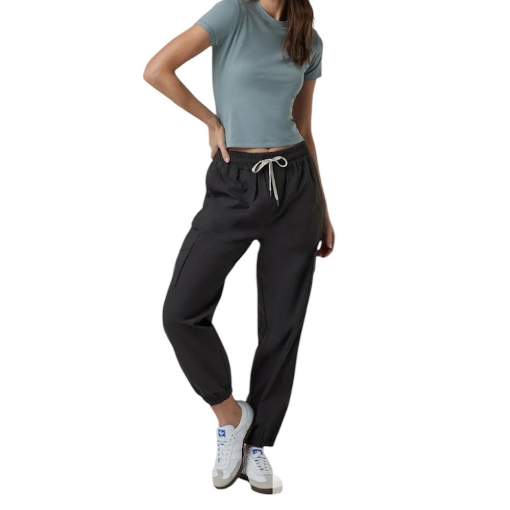 Vuori Women’s Birch Jogger Pant Size Small Gray Utility